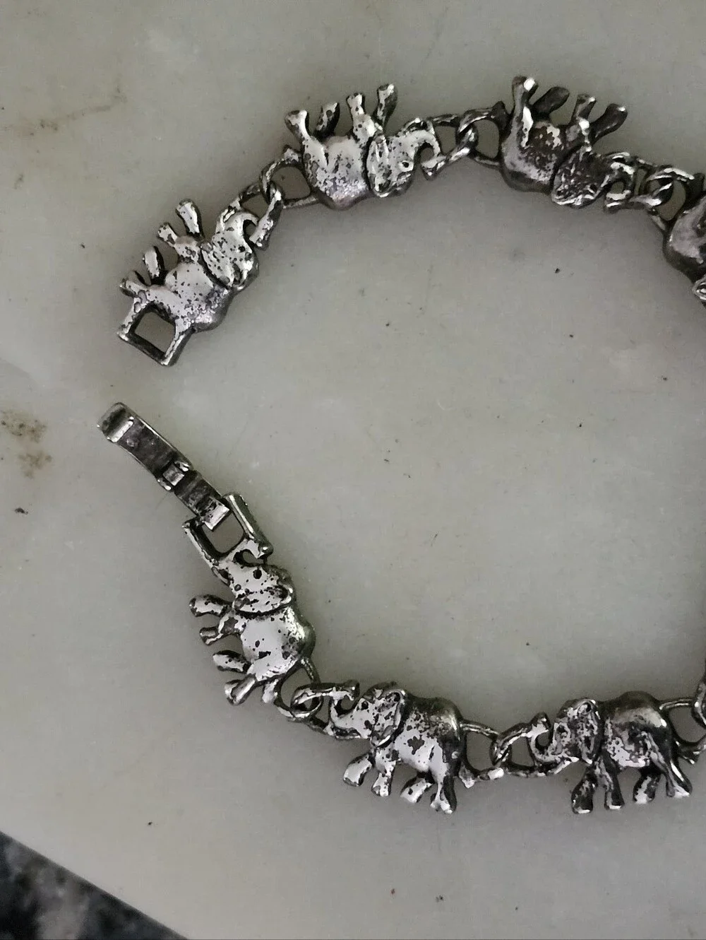 Silver Tone Elephant Link Bracelet
